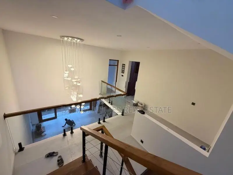 Home for Sale – 500m to Thalawathugoda Junction