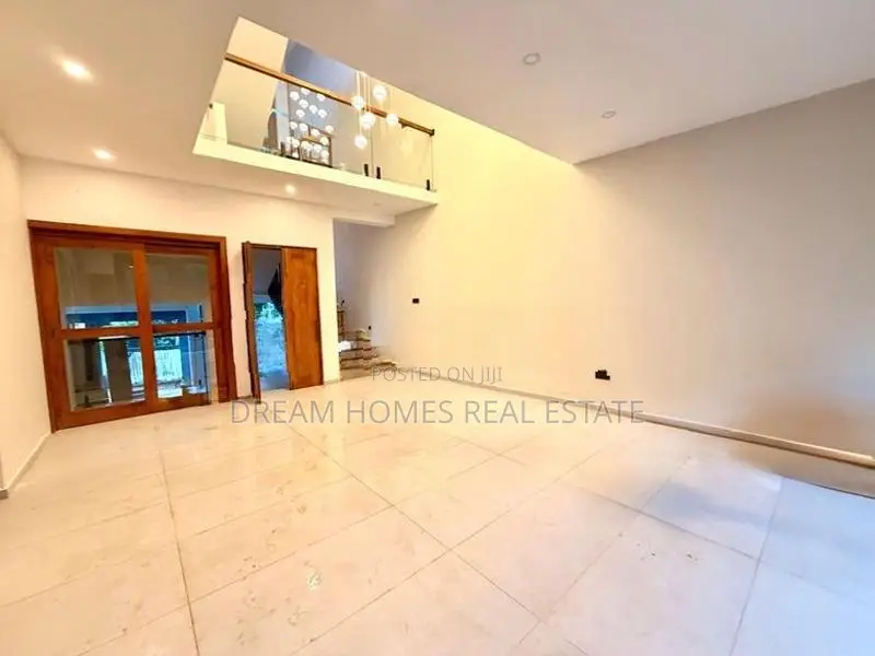 Home for Sale – 500m to Thalawathugoda Junction