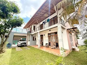 3 Bedroom House for Sale – Thalawathugoda