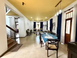 3 Bedroom House for Sale – Thalawathugoda