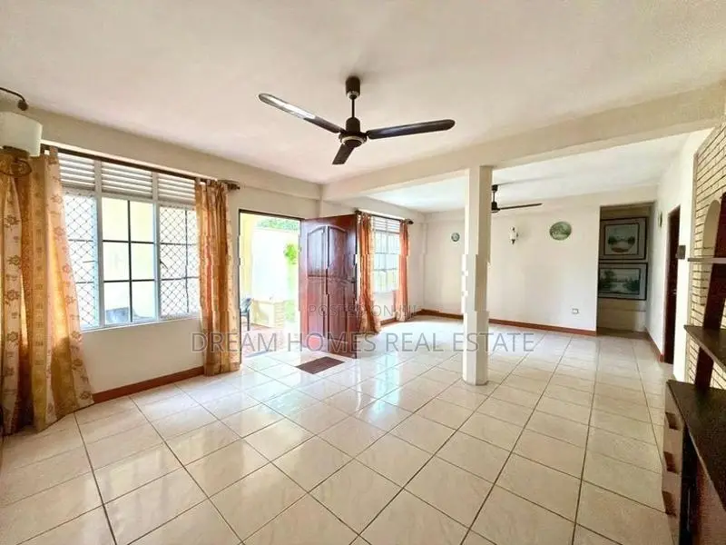 2 Houses for Sale Together – Nugegoda