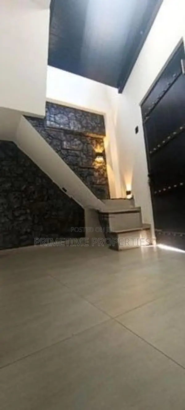 (BR173) Newly Built Two Storey House for Rent in Ganemulla