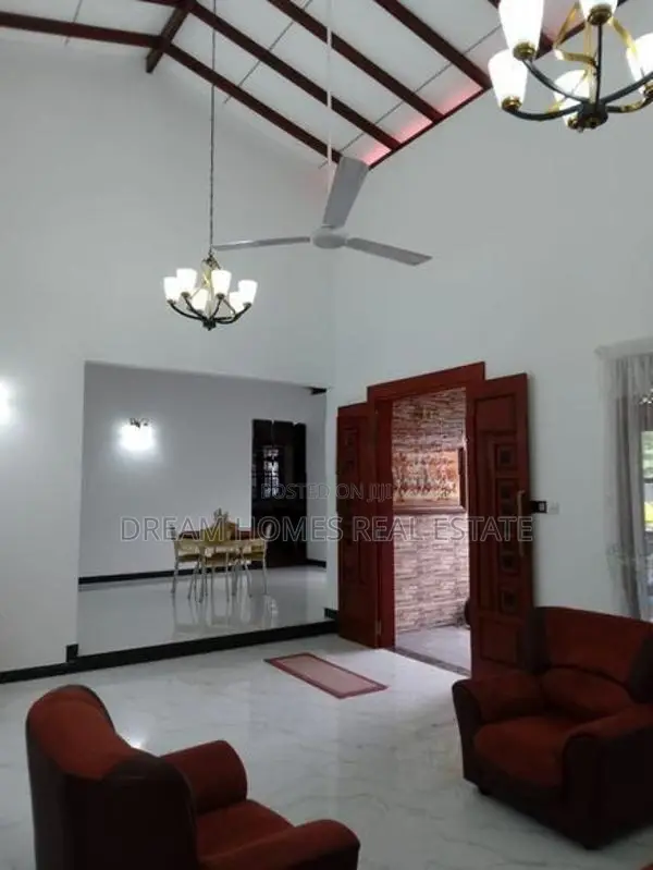 Brand New 4-Bedroom House for Sale – Makandana, Kesbewa