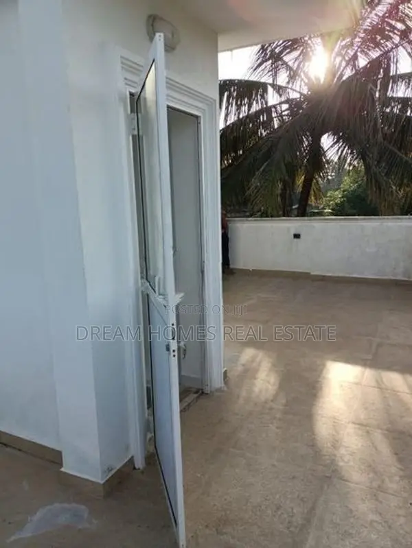 Family Home for Sale – Kesbewa, Piliyandala