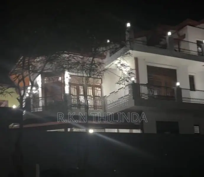 Rooms For Rent in Homagama (Girls)