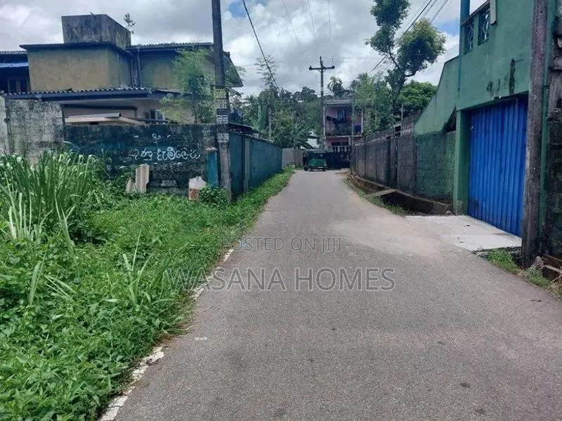 Excellent Land for Sale Borelesgamuwa