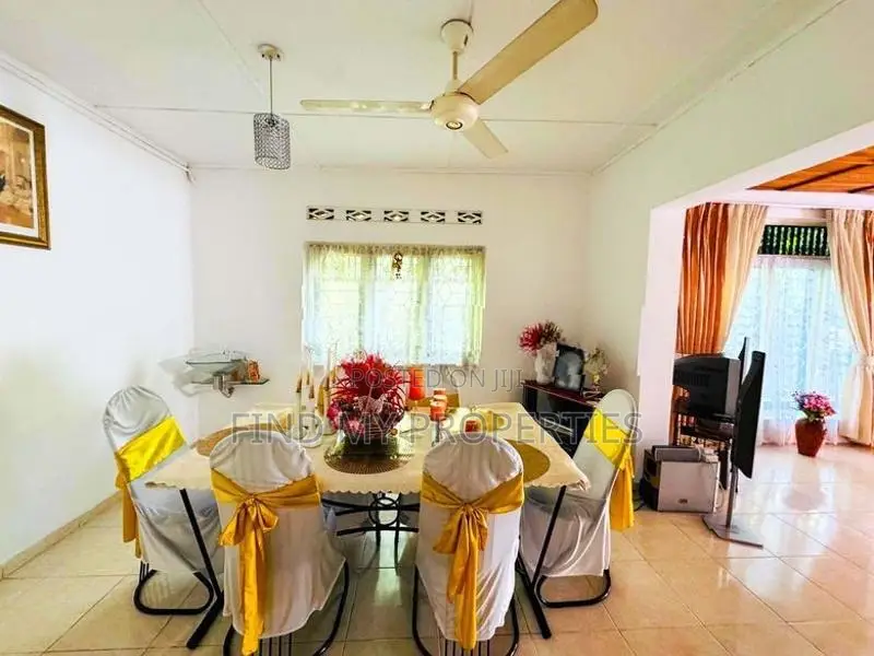 House for Sale in Temple Place, Pepiliyana Road