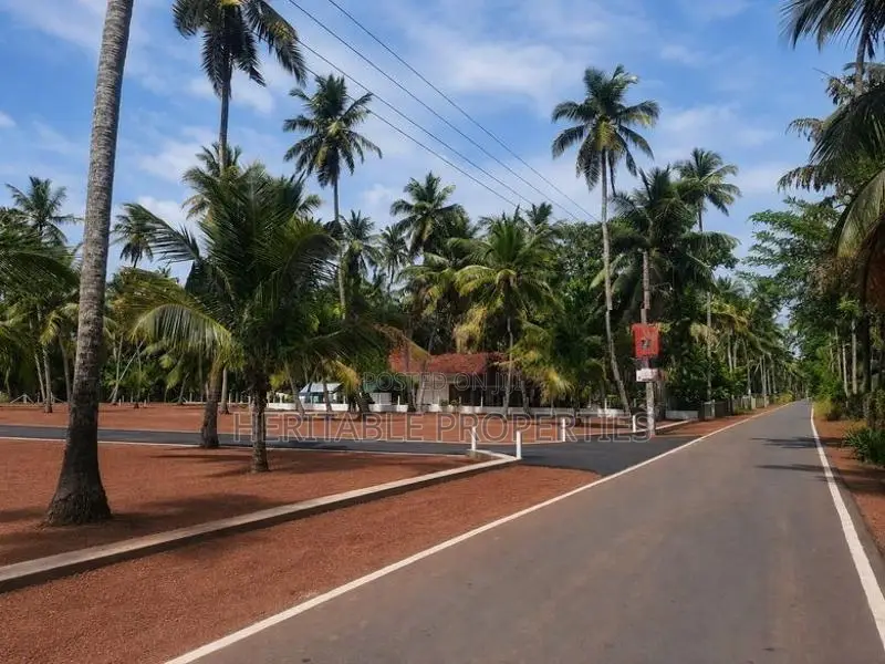 Land for Sale in Marawila