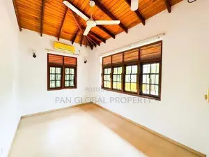 House for Sale in Divlapitiya Road, Bellanwilla