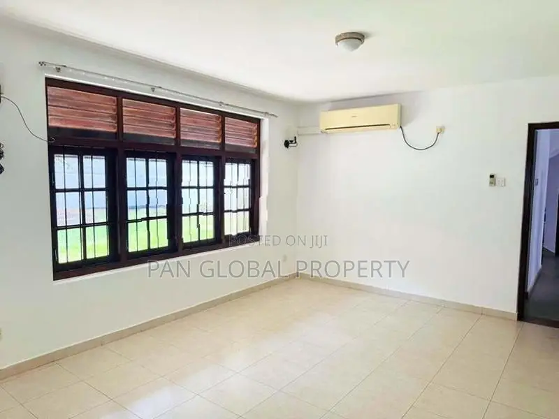 House for Sale in Divlapitiya Road, Bellanwilla
