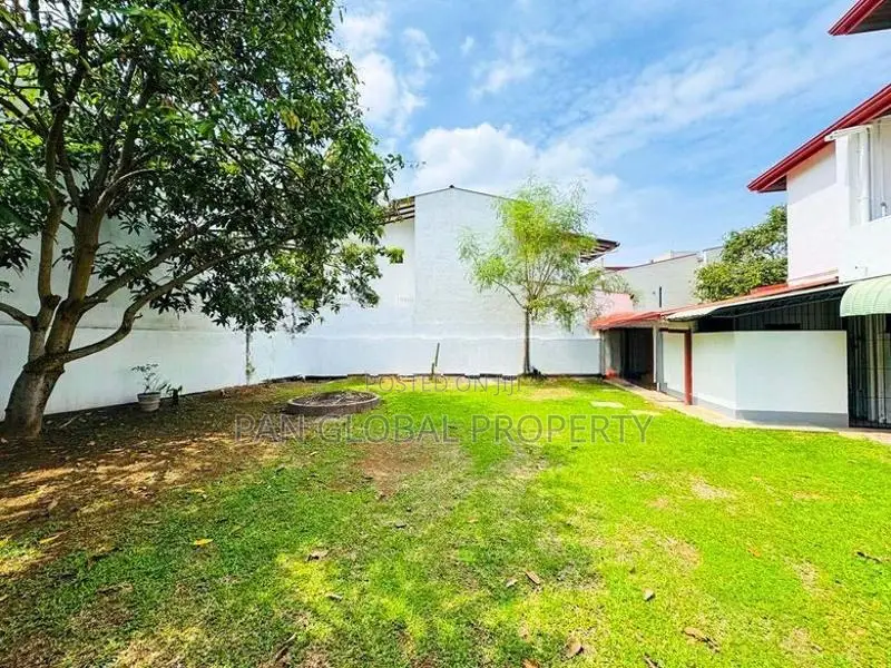 House for Sale in Divlapitiya Road, Bellanwilla