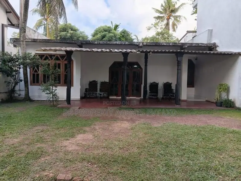 House for Sale in Boralesgamuwa