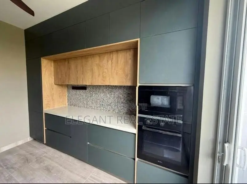 Guild - 03 Bedroom Unfurnished Apartment for Sale in Colombo 07 (A6579