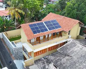 Exclusive Luxury Living in Pathiragoda, Navinna