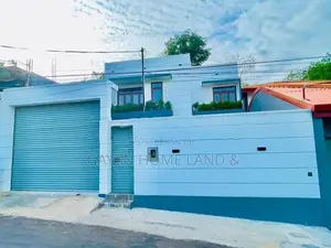 SD-420 Brand New Luxury Two Storey House in Piliyandala