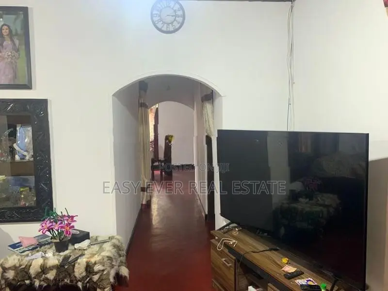 කිරිදිවැලින් නිවස සහ පලතුරු වත්ත එකම ස්ථානයක!
