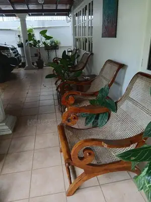 Spacious 5-Bedroom House for Rent in Nugegoda – Wimalawatta Road