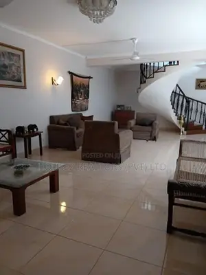 Spacious 5-Bedroom House for Rent in Nugegoda – Wimalawatta Road