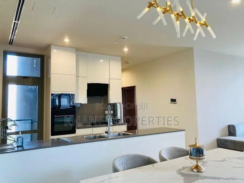 Colombo 07 – Fully Furnished 3-Bedroom Apartment for Rent at The Grand
