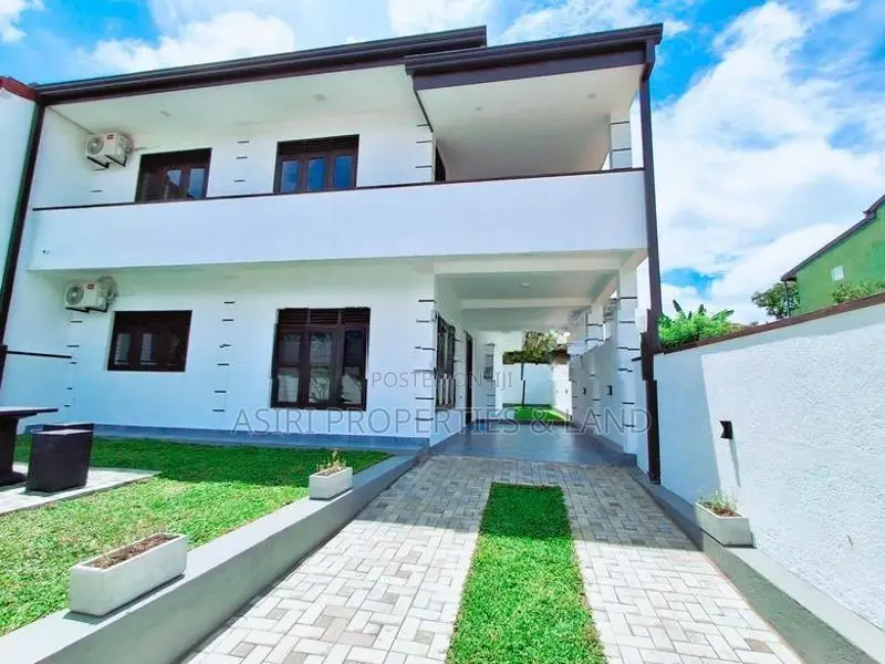 4 BEDROOMS SOLID HOUSE FOR SALE IN PILIYANDALA MADAPATHA