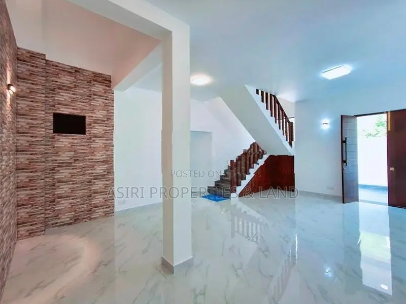 4 BEDROOMS SOLID HOUSE FOR SALE IN PILIYANDALA MADAPATHA