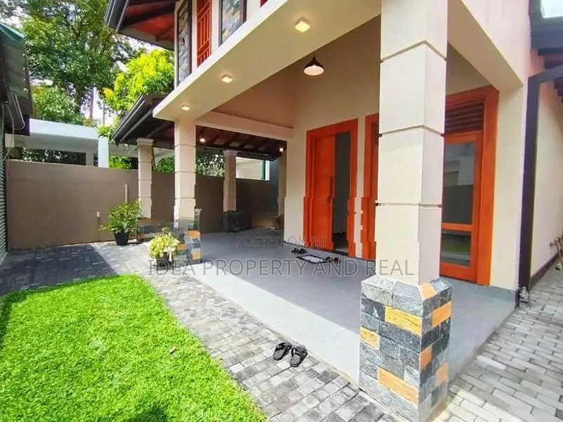 (SDS-655) Brand New Modern Single Storey House for Sale in Polgasowita