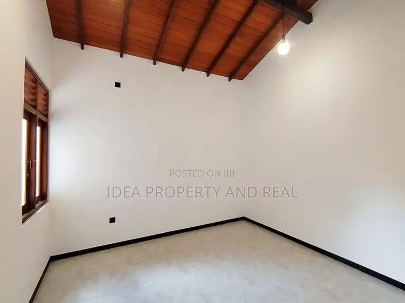 (SDS-655) Brand New Modern Single Storey House for Sale in Polgasowita