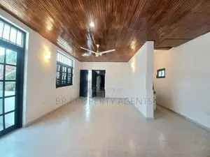 Two Storey House For Sale In Colombo 04