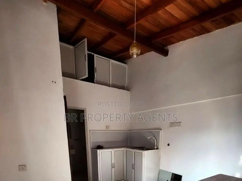 Two Storey House For Sale In Colombo 04