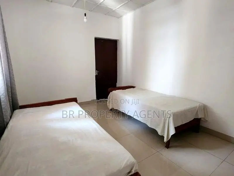Two Storey House For Sale In Colombo 04