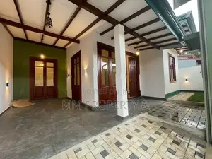 Brand New Modern Valuable House Sale in Beam Reality, Kiriwaththuduwa