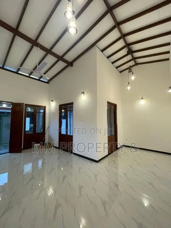Brand New Modern Valuable House Sale in Beam Reality, Kiriwaththuduwa