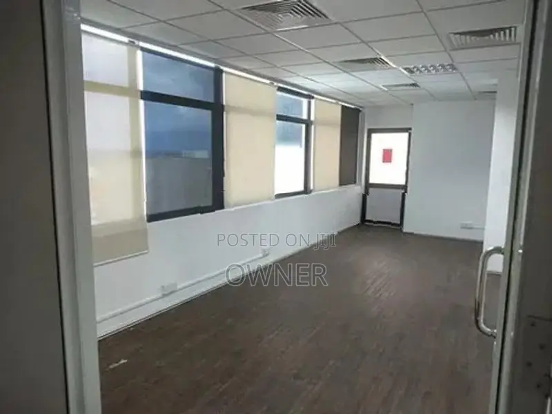 Commercial Office Space for Rent - Prime Location in Colombo 04