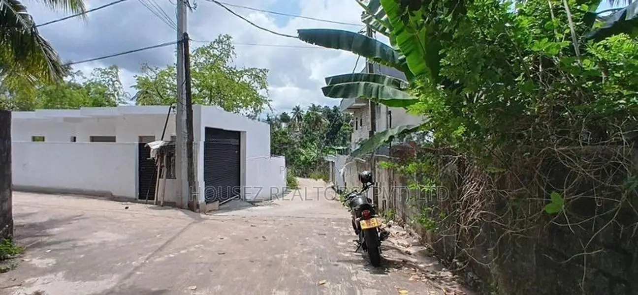Prime Residential Land for Sale in Thalawathugoda – Near Kalagoda Road