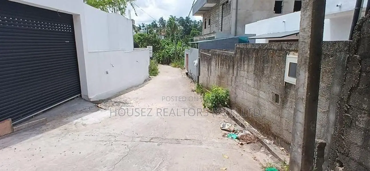 Prime Residential Land for Sale in Thalawathugoda – Near Kalagoda Road