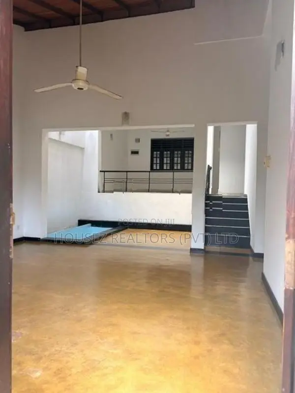 Two-Story Two-Unit House for Sale in Siddamulla