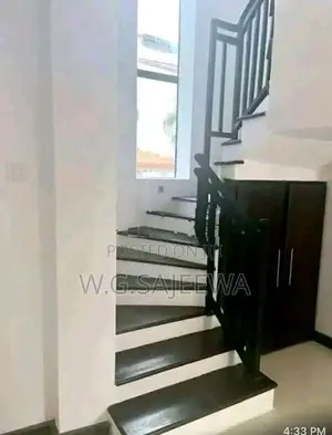 4 Rooms 2 Storey house rent in Ja Ela - Residential or office