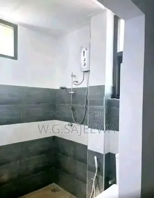 4 Rooms 2 Storey house rent in Ja Ela - Residential or office