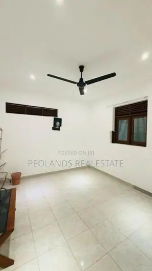 (RH504) Two Storey Luxury House for Sale in Moratuwa