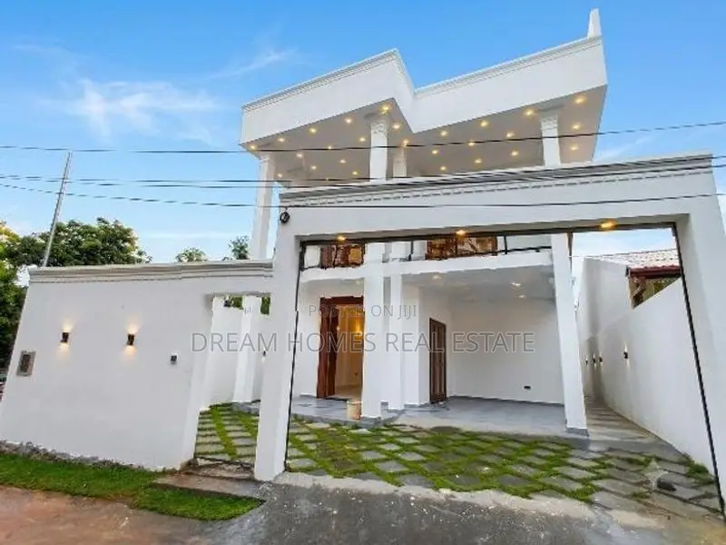 Super Luxury New House Kesbewa