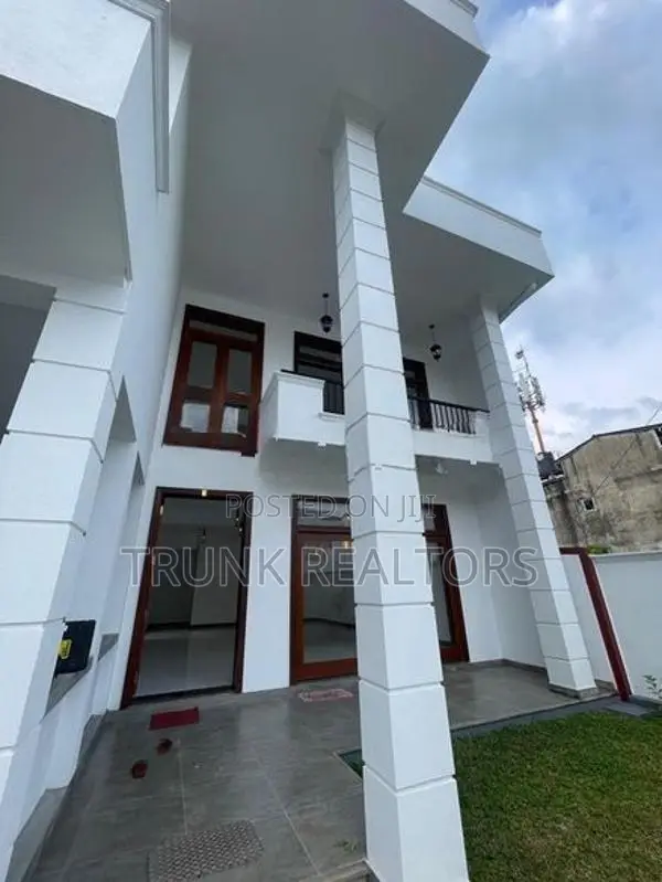 Battaramulla 04BR House For Sale (NK107792)