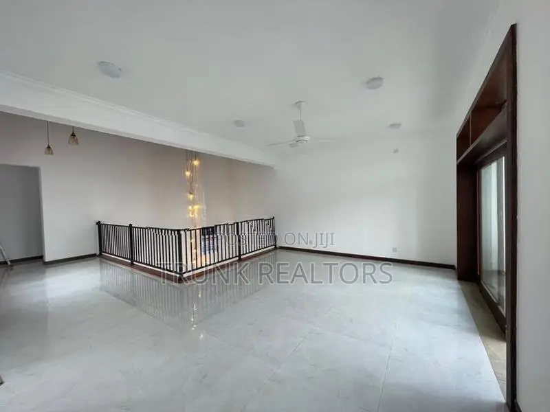 Battaramulla 04BR House For Sale (NK107792)