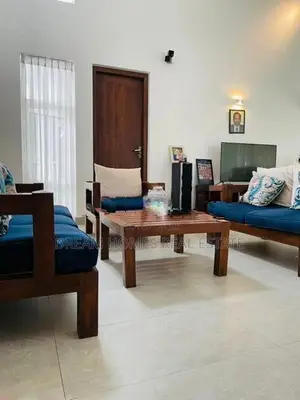 Fully Furnished Luxury House with 25 Perch - Kottaw