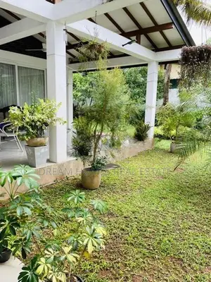 Fully Furnished Luxury House with 25 Perch - Kottaw