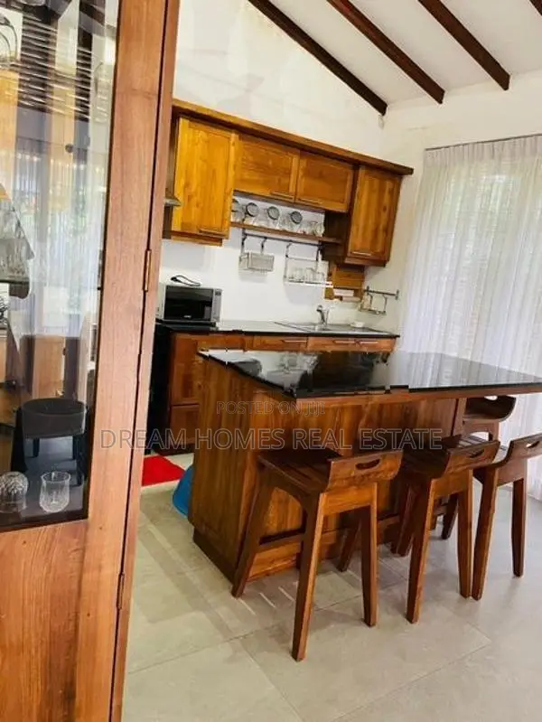 Fully Furnished Luxury House with 25 Perch - Kottaw