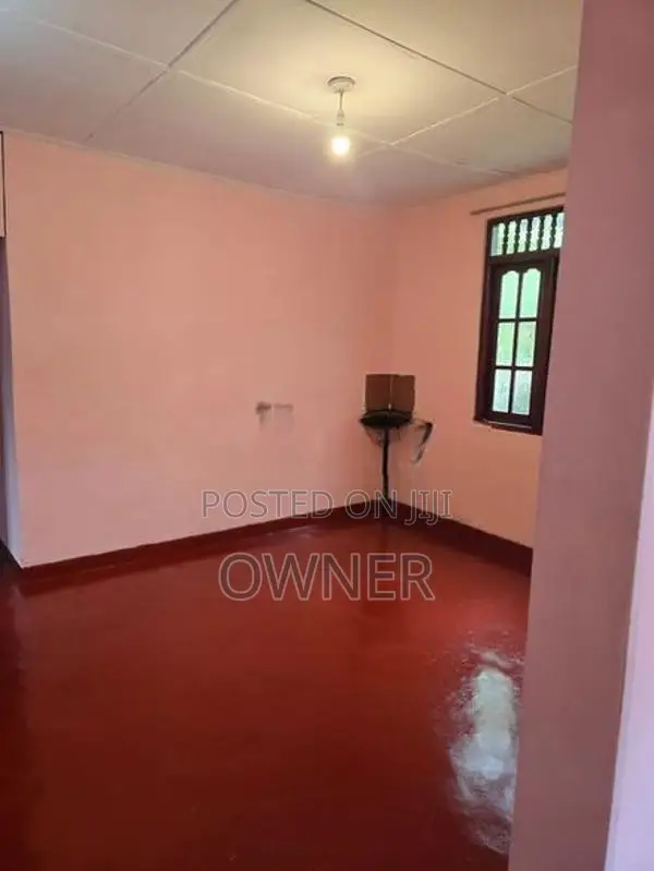 House for Sale in Upcot Road- Maskeliya