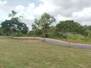 තලගල බෙරුකැටිය බිම් කොටස් විකිණීමට ..