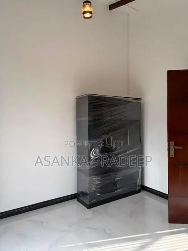 අලුතින්ම ඉදිකරන ලද වටිනා දෙමහල් නිවසක් කොට්ටාව පොල්කොටුවෙන් විකිනීමට(j