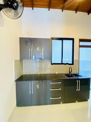 Beautiful Modern House for Sale in Athurugiriya