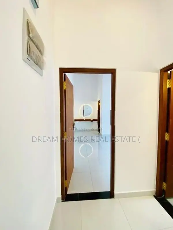 Beautiful Modern House for Sale in Athurugiriya